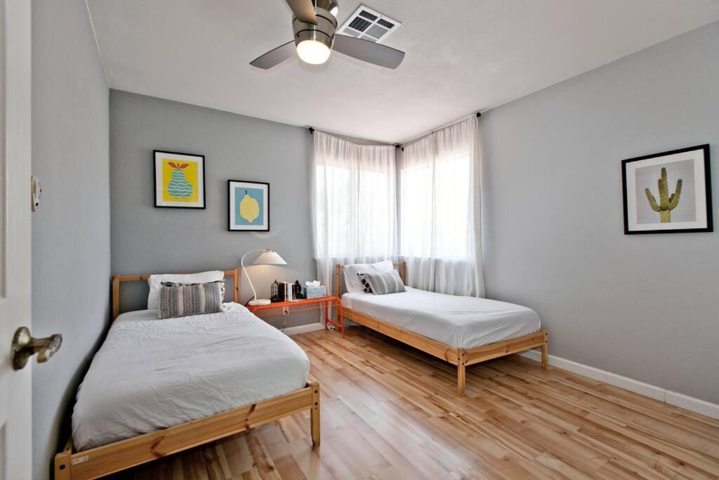 Bright, Modern 4Br With Beautiful Backyard & Pool! Villa Las Vegas Luaran gambar