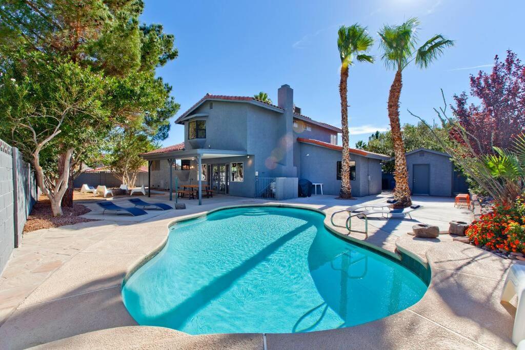 Bright, Modern 4Br With Beautiful Backyard & Pool! Villa Las Vegas Luaran gambar